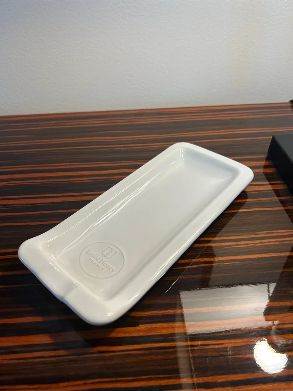 Emile Henry White Ceramic spoon rest